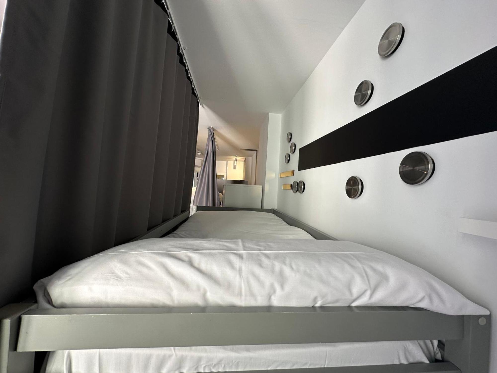 Hostel Аликанте Экстерьер фото