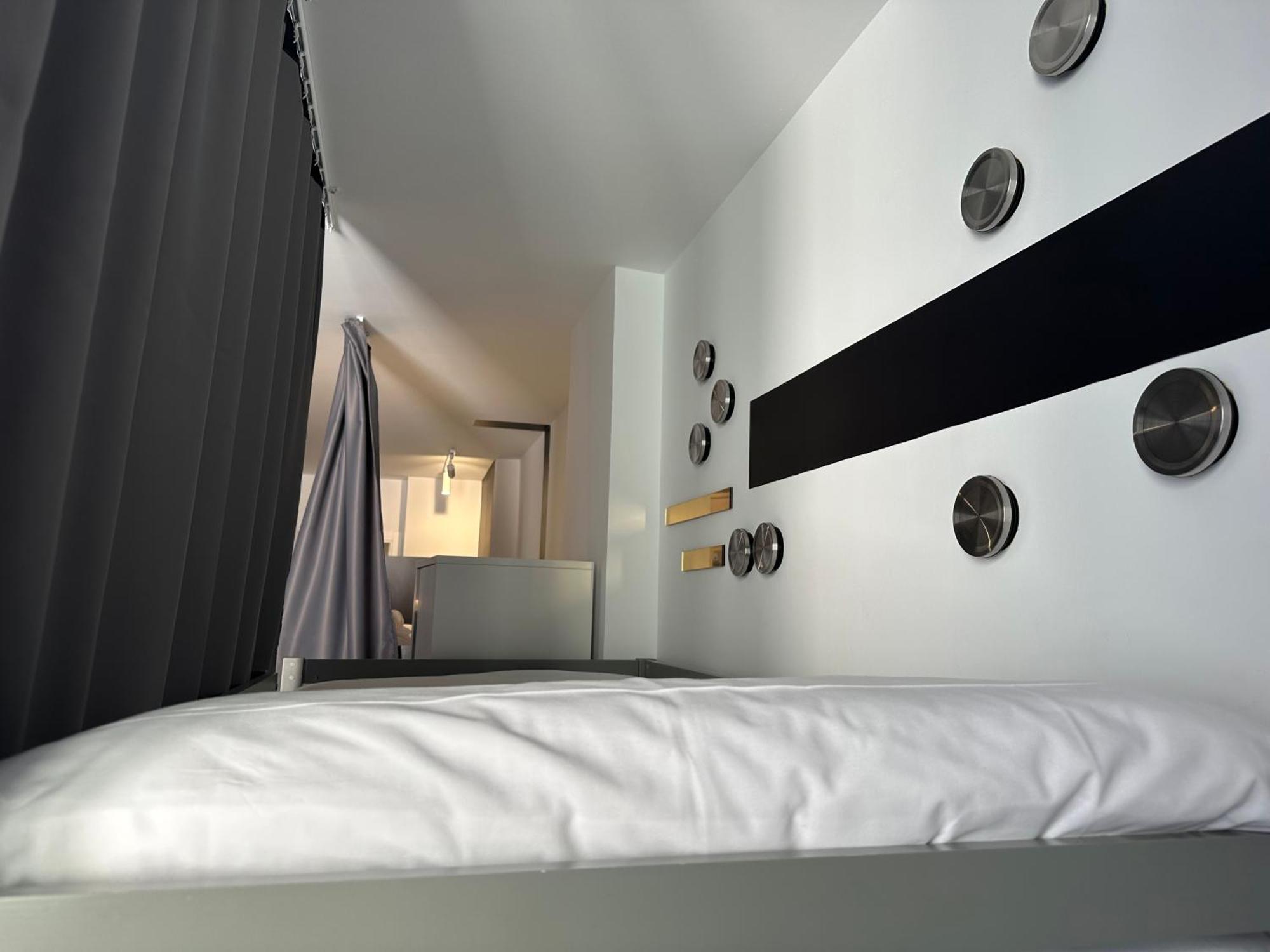 Hostel Аликанте Экстерьер фото